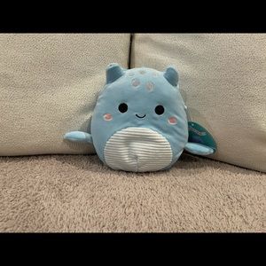 Squishmallows 7.5” Lune the Loch Ness Monster